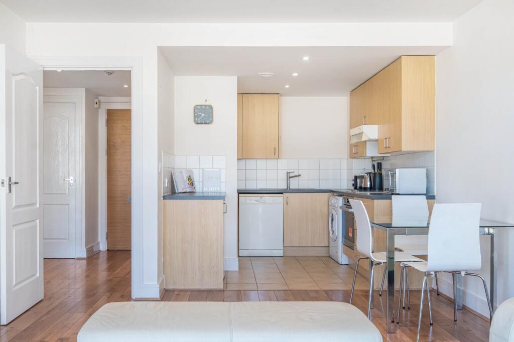 Apartment in London - View 4