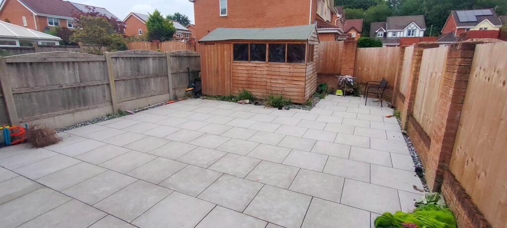 House in Wrexham, King's Mills, Caia Park - View 2