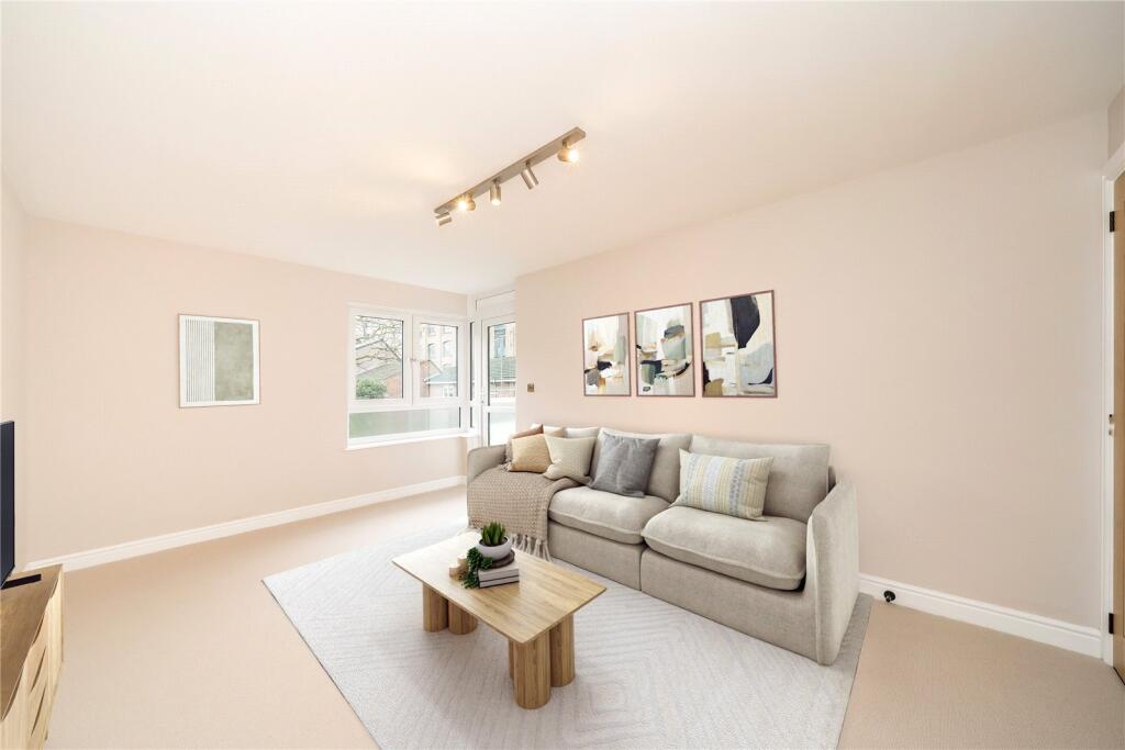 Main image of property: Ellen Street, London, E1