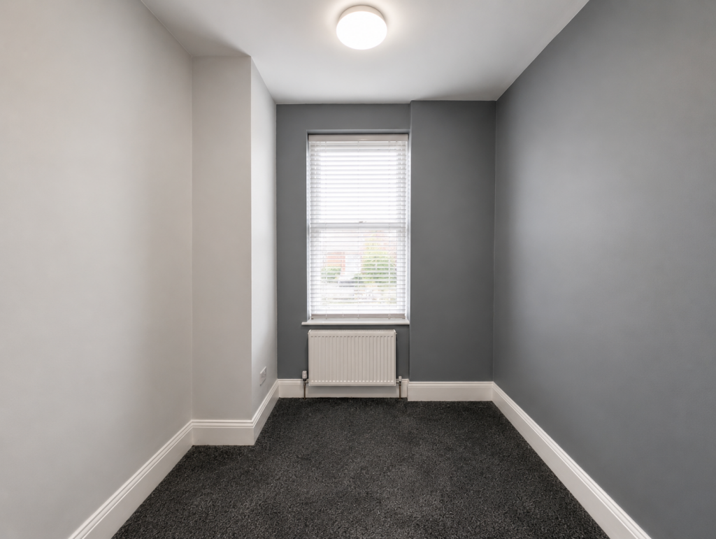 Apartment in Newcastle upon Tyne - View 4