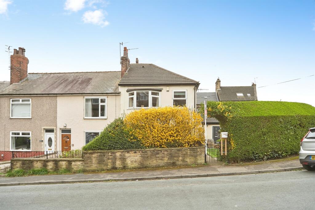 Main image of property: Fourlands Road, Bradford