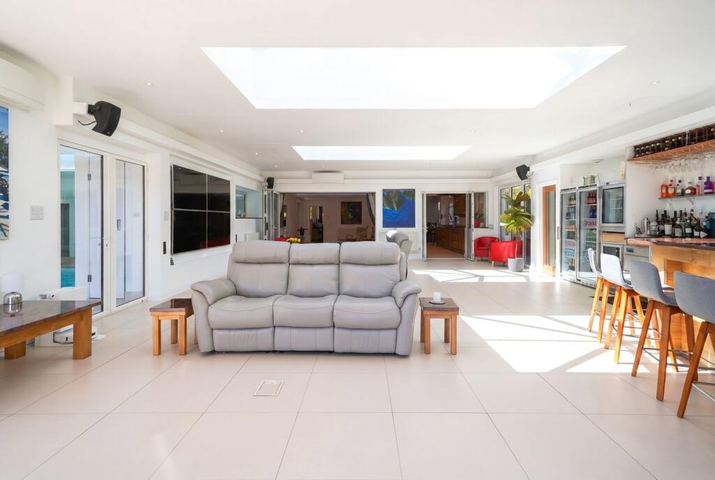 Alderbrook Road, Solihull photo 5
