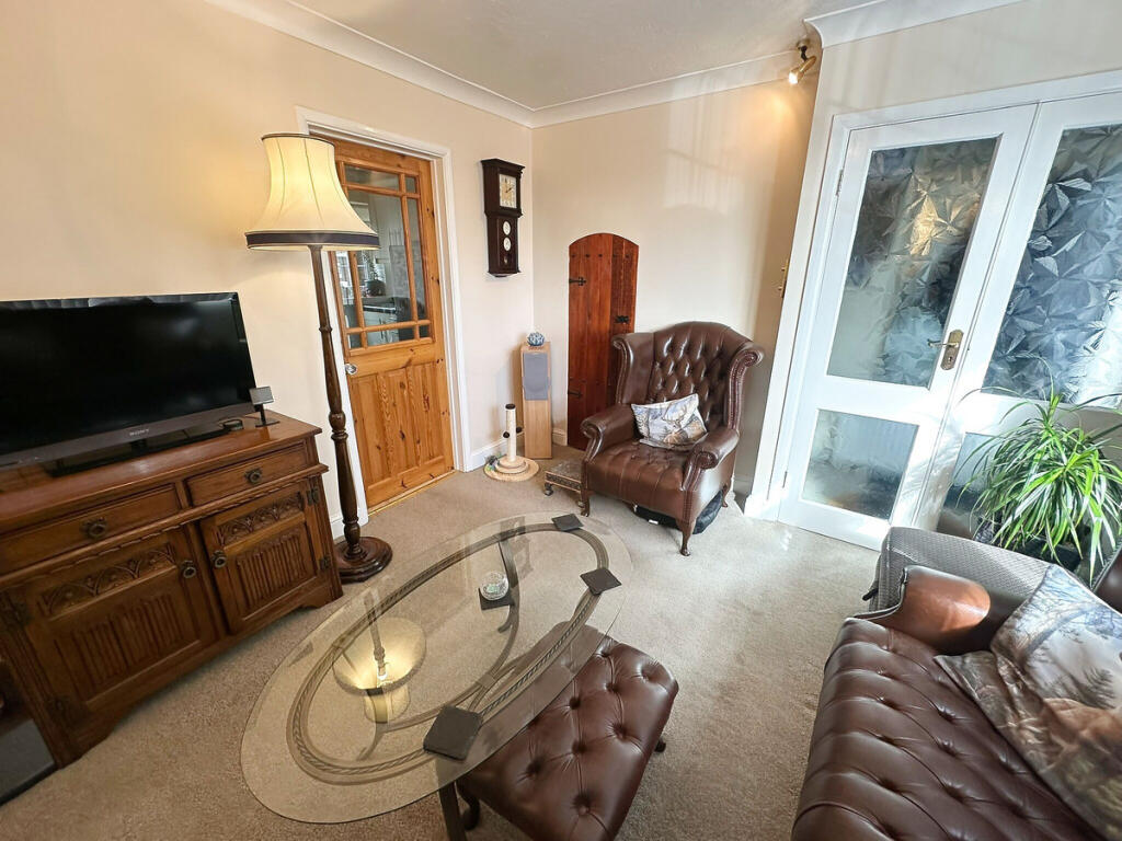 House in Romford - View 5