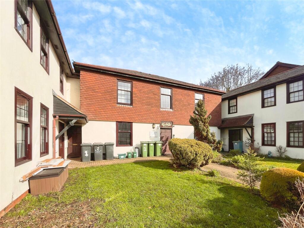 Main image of property: London Road, Overton, Basingstoke, Hampshire, RG25