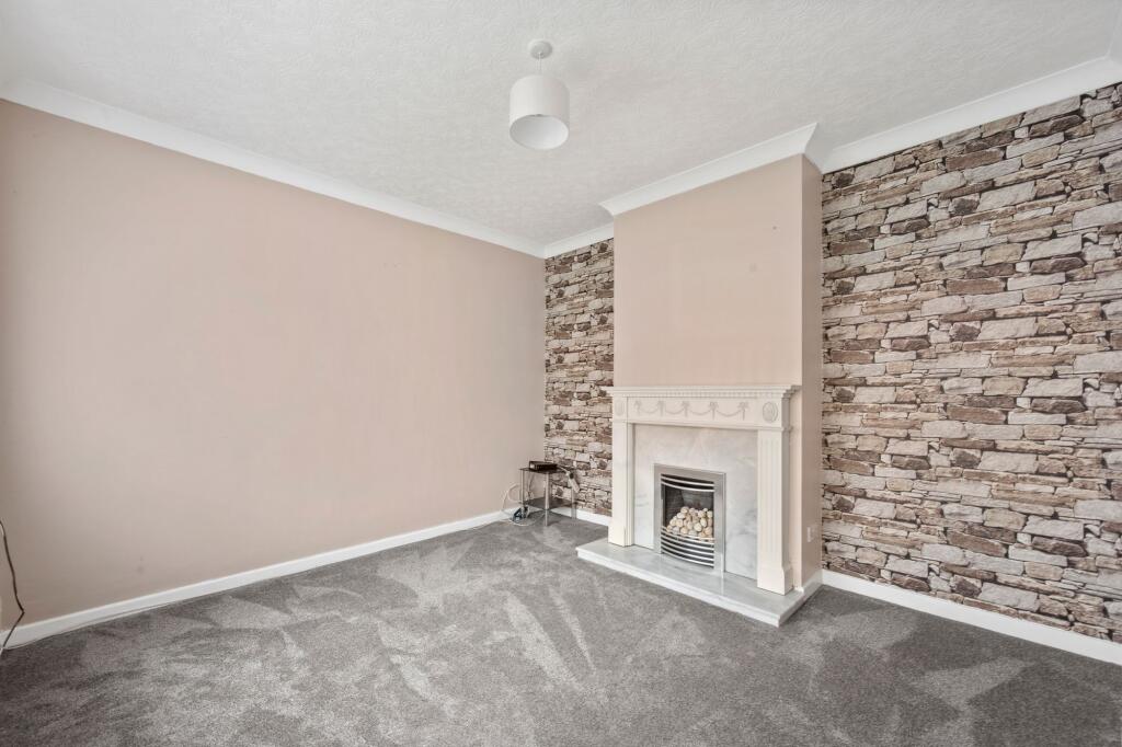 House in St Helens, Liverpool City Region - More