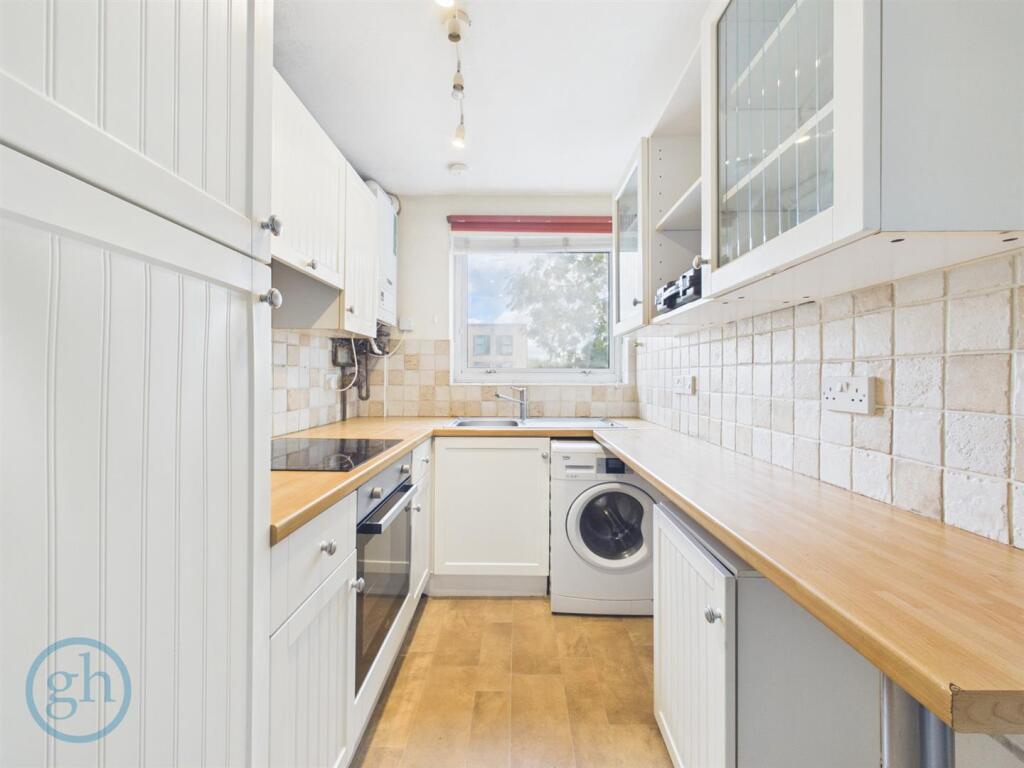 Apartment in London - View 4