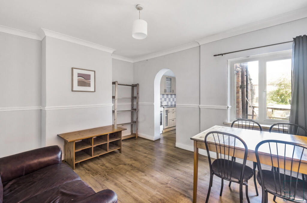 House in Guildford, Guildford Park - View 5