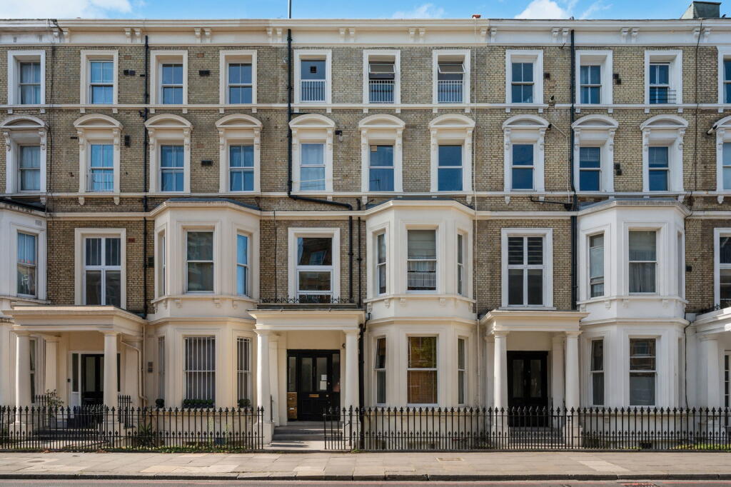 Main image of property: Warwick Road, London, SW5 9EZ