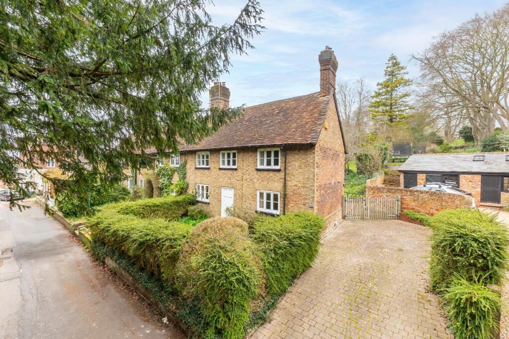 Main image of property: Vicarage Lane, Ivinghoe