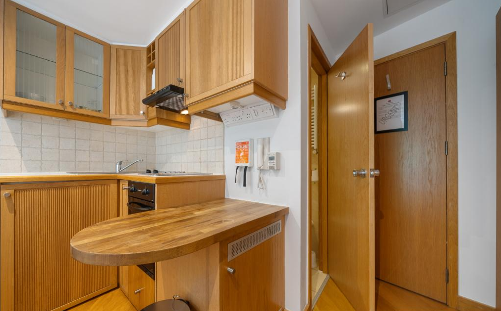 Studio flat for rent