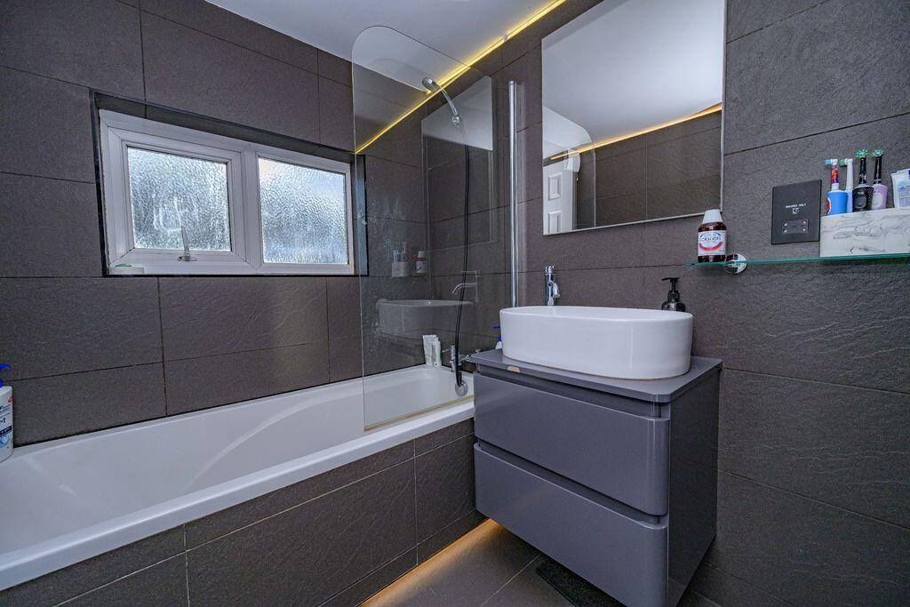 Additional image 4 of Grove Mead, Hatfield