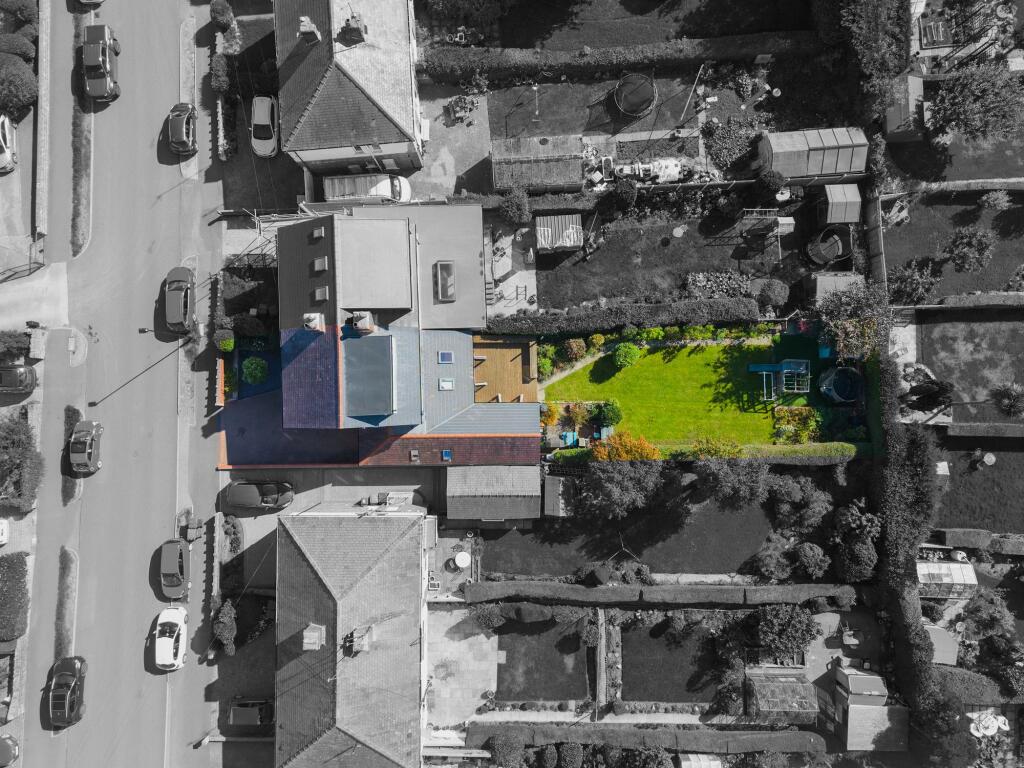 House in Sheffield, South Yorkshire - View 5