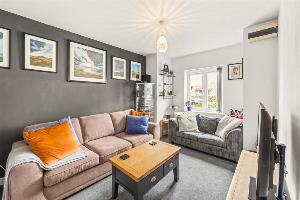 House in Trafford, Greater Manchester - View 4