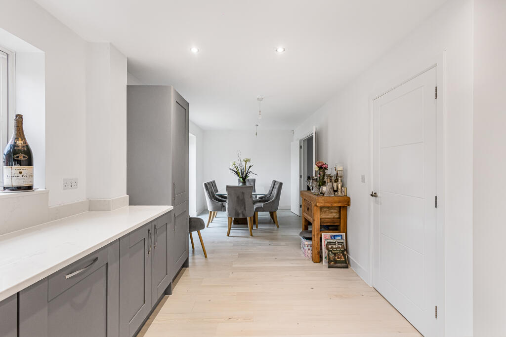 Additional image 6 of Cane Drive, Bricket Wood, AL2