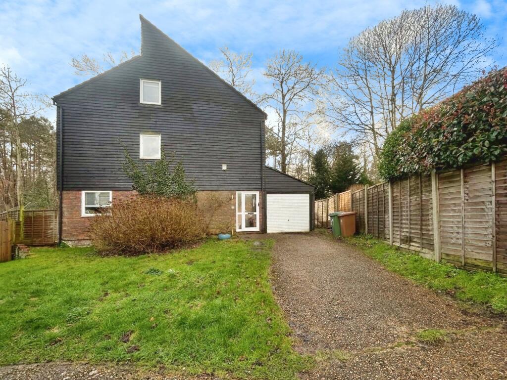 Main image of property: Northcott, Bracknell, Berkshire