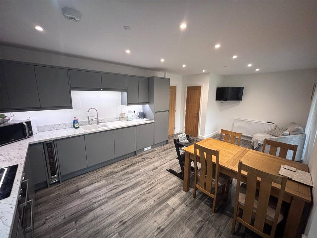 House in Llandudno, Llanystumdwy - View 4