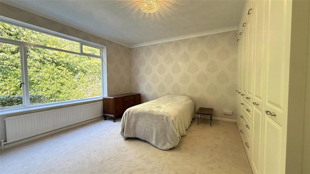 Apartment in Poole - View 4
