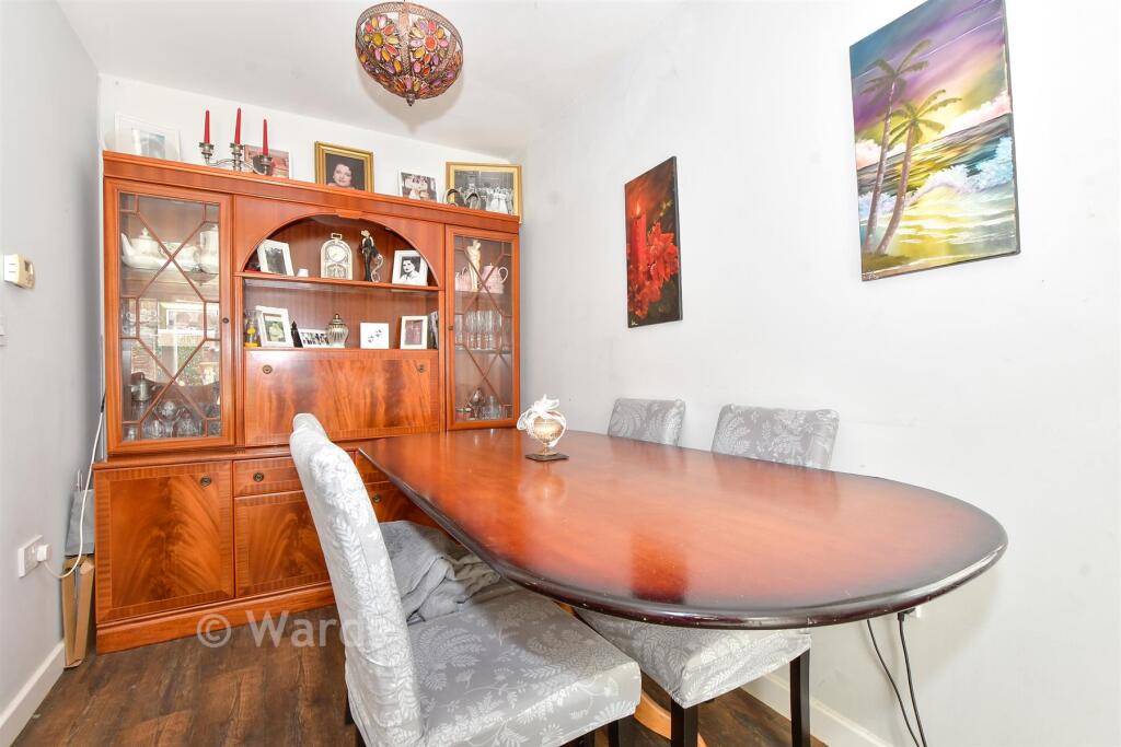 House in Hawkinge, Gibraltar - More
