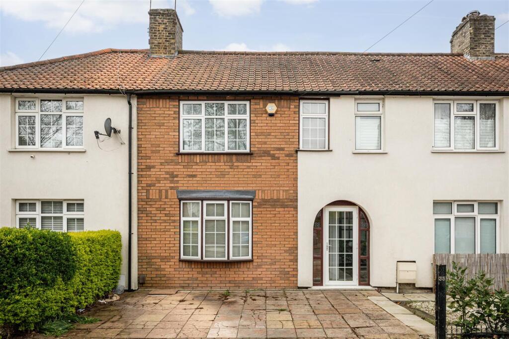 Main image of property: Kilmington Road, SW13