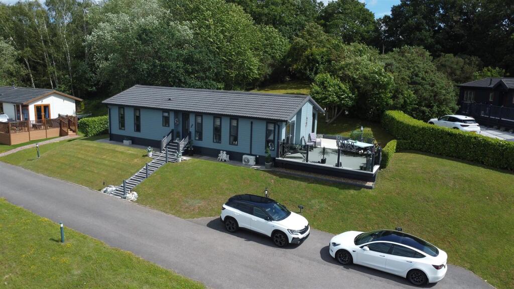 2-bed caravan on Herbage Park Road, Woodham Walter, £340,000