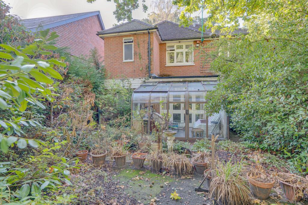 House in Eastleigh, Hook, Ampfield - View 3