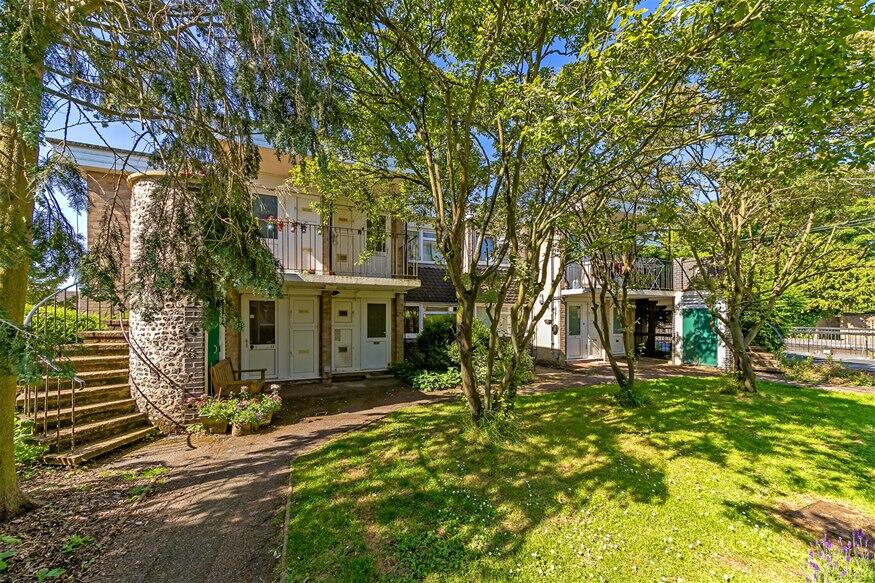 Main image of property: Sopwell Lane, St Albans, AL1