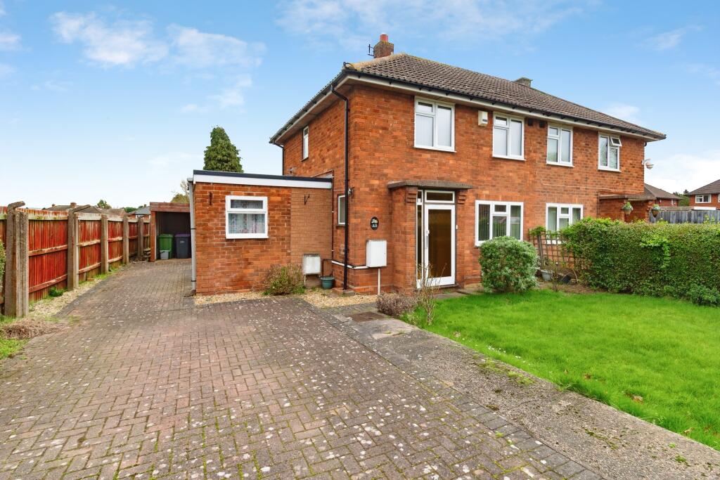 2-bed semi-detached on Gibbons Road, Telford, TF2, £180,000