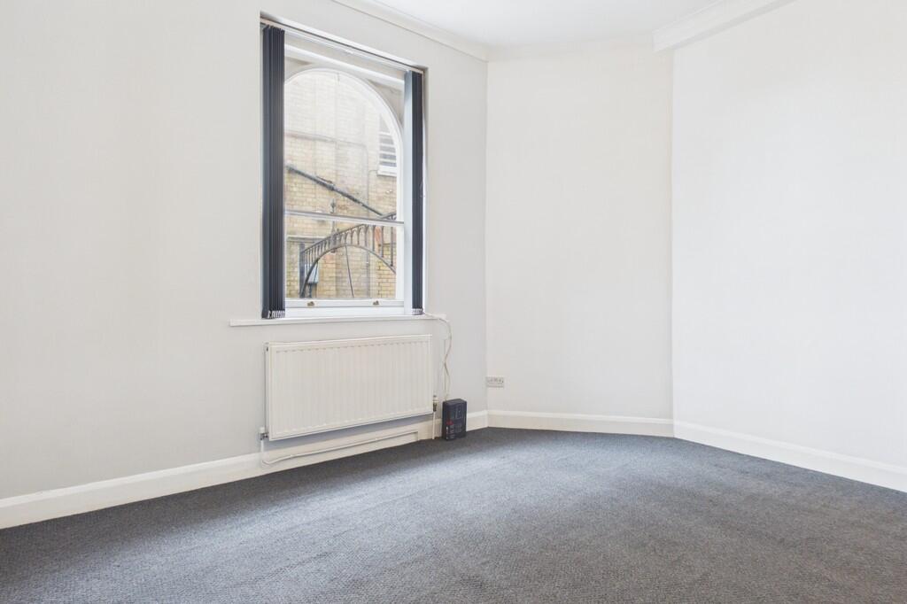 Apartment in Folkestone and Hythe, Foord, Folkestone - View 4