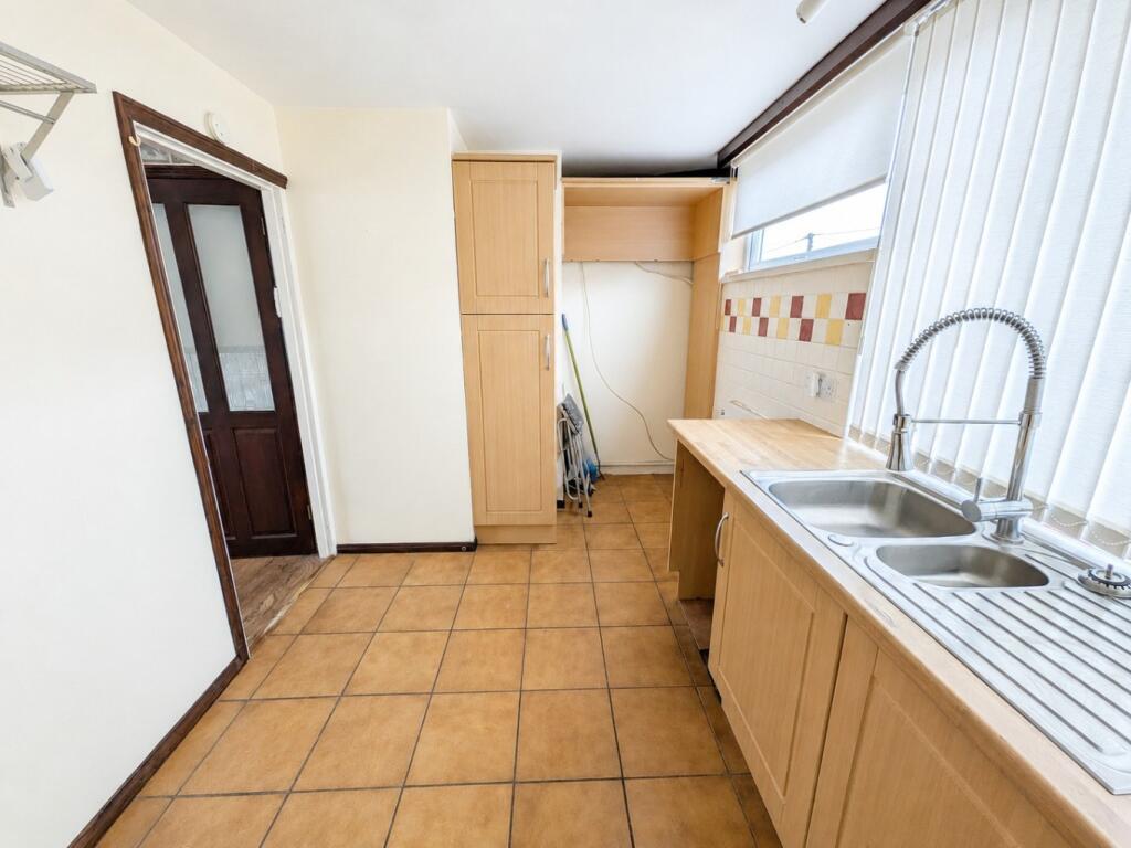 Apartment in Castle Point, Essex - More