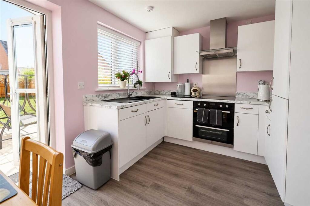 House in Clacton-on-Sea, Great Clacton - View 3