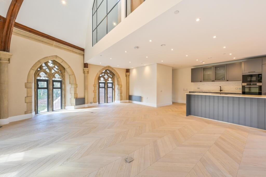 Apartment in London - More