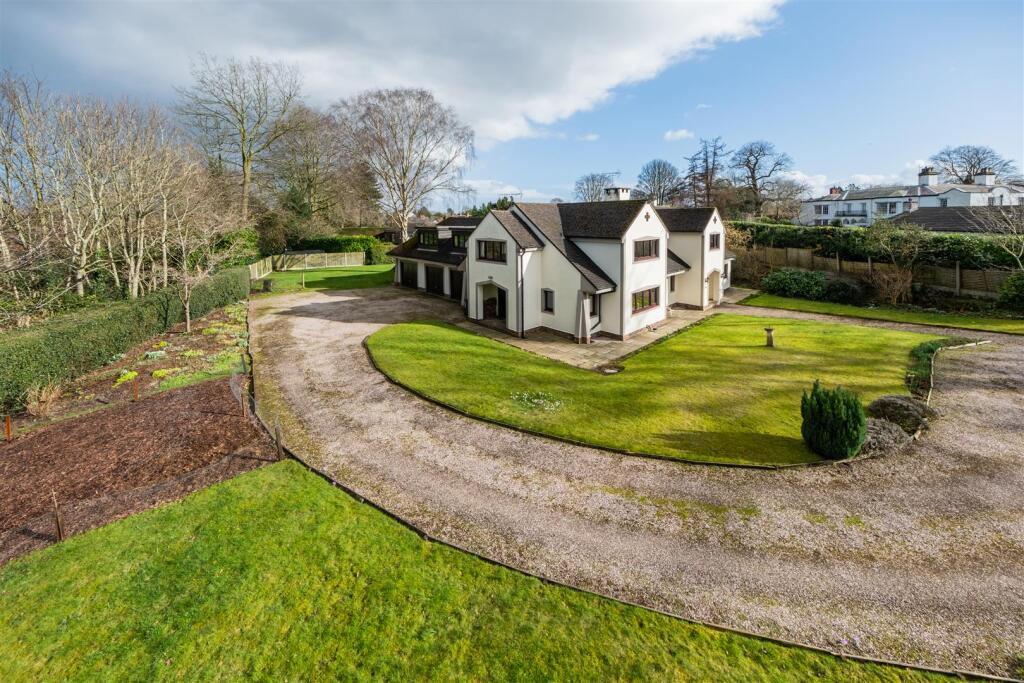 House in Hartford, Cheshire West and Chester