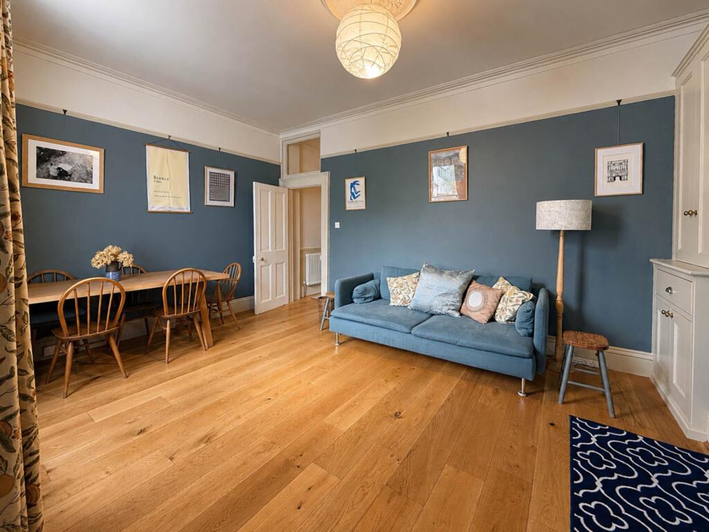 House in Bath - View 3