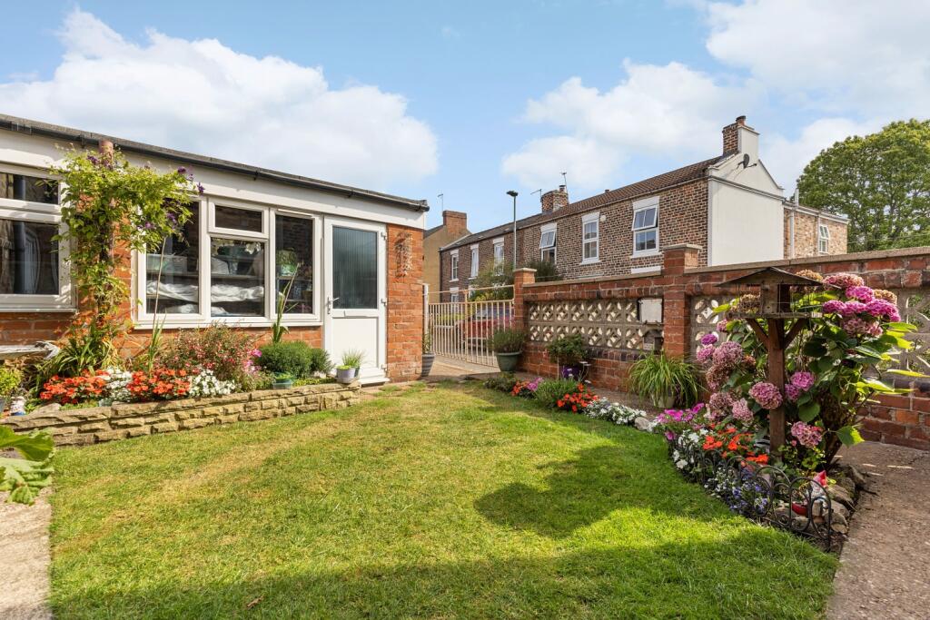 House in York - View 3