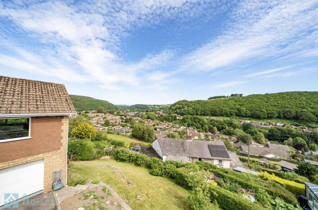 Old Orchard, Garth Lane, Knighton - Fantastic Views! photo 2