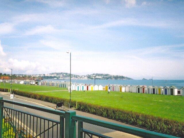 Apartment in Torquay - View 2