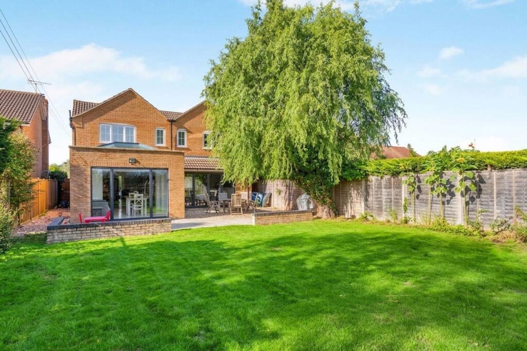 House in Peterborough - View 4