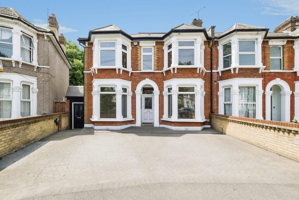 House in Ilford - View 2