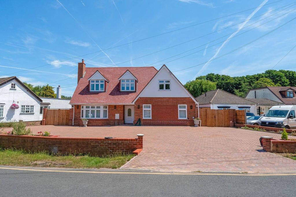 Main image of property: Willow Crescent East, Denham, UB9