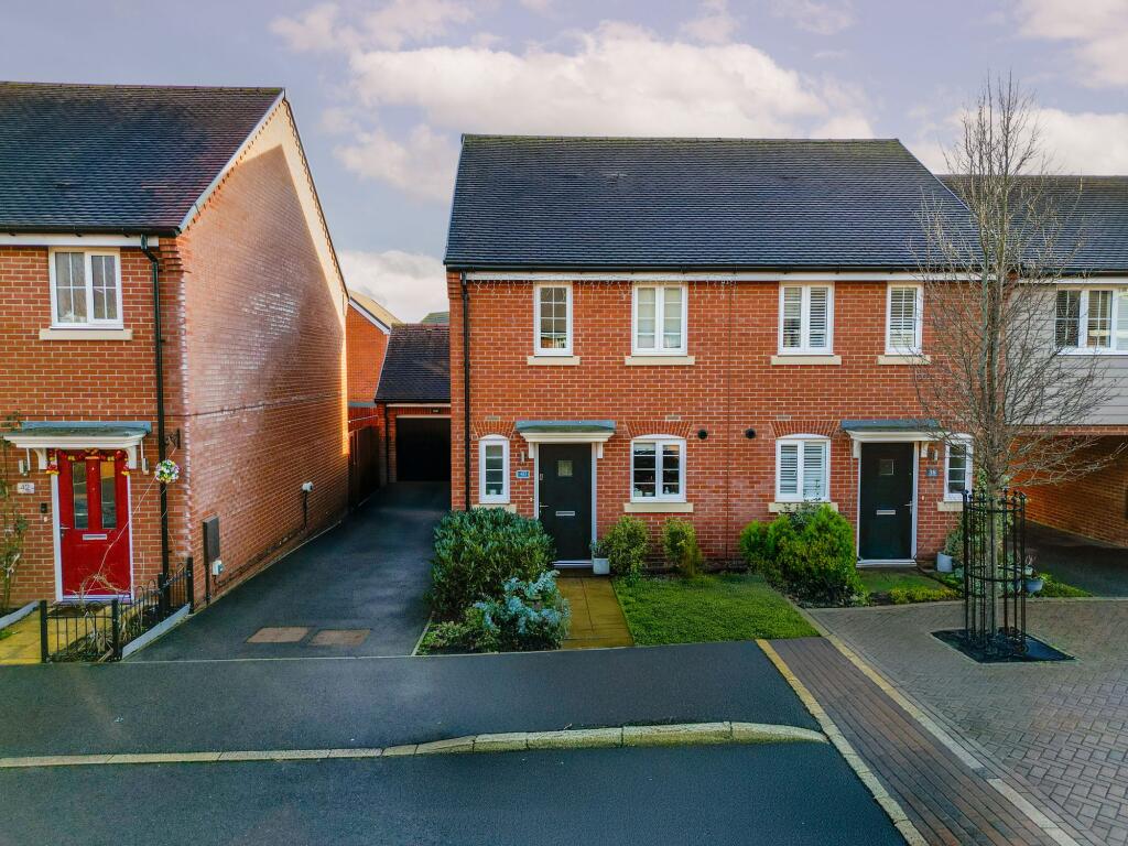 2-bed terraced on Calville Gardens, Aylesbury, HP18, £325,000
