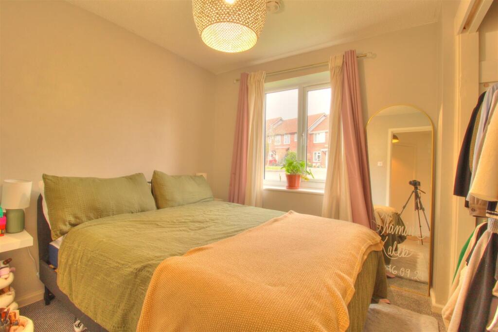Main image of property: Glenbrook Drive, Barry