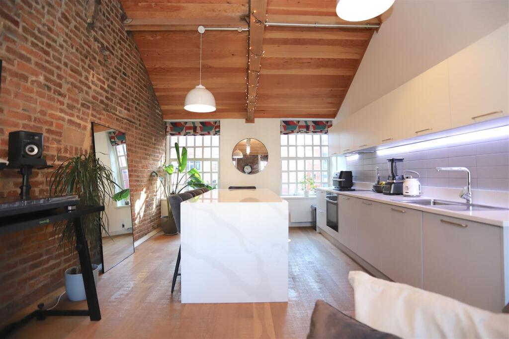 Main image of property: Murrays' Mill, Ancoats