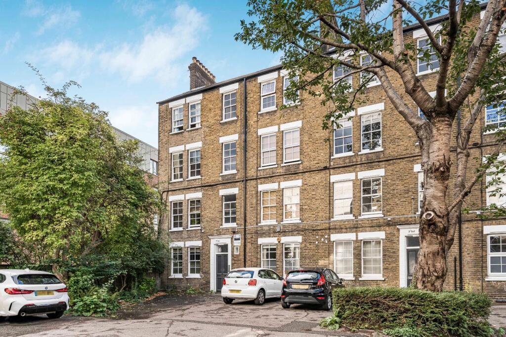 Main image of property: Lomond Grove, London, SE5