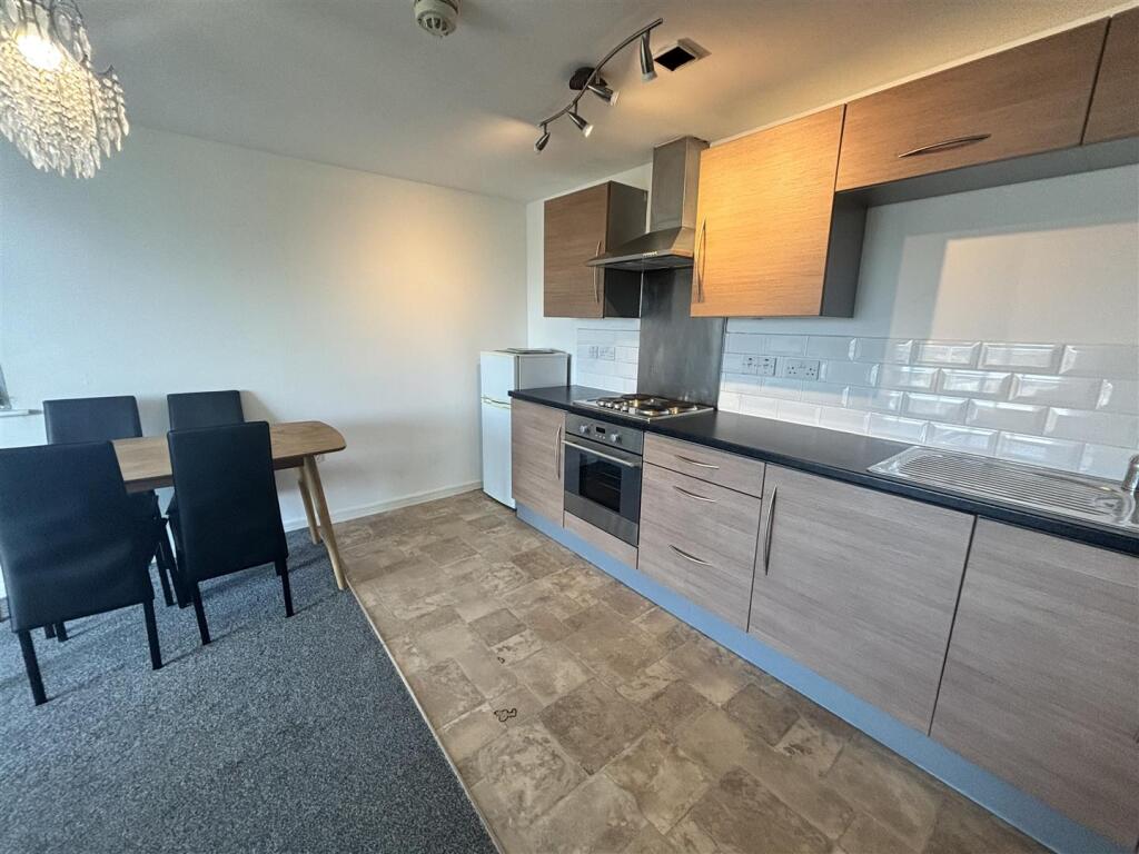 Apartment in Manchester - View 2