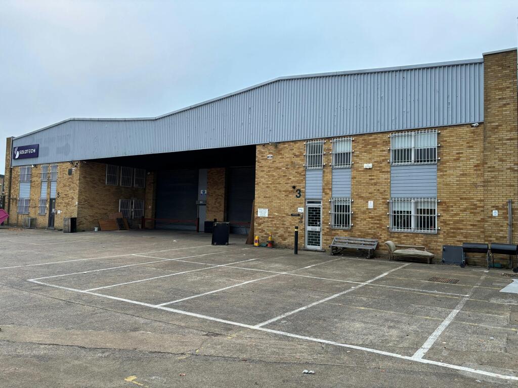 External 3.jpg