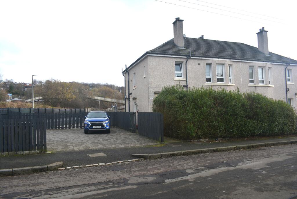 Main image of property: 124 Rotherwood Avenue, Glasgow, G13 2PF