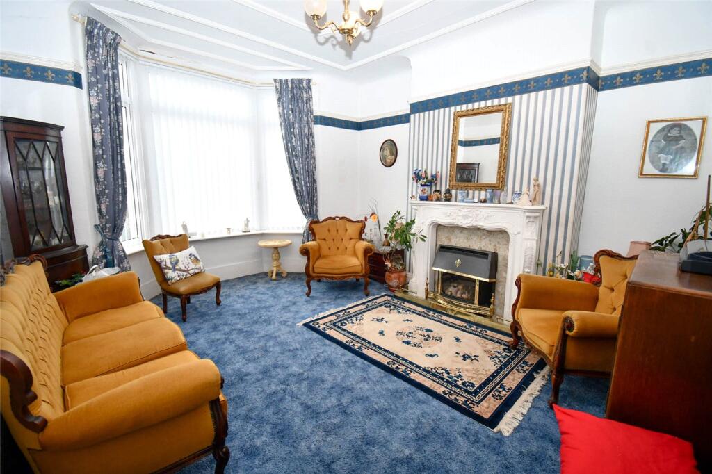 Bidston Avenue, Birkenhead, Wirral - View 2