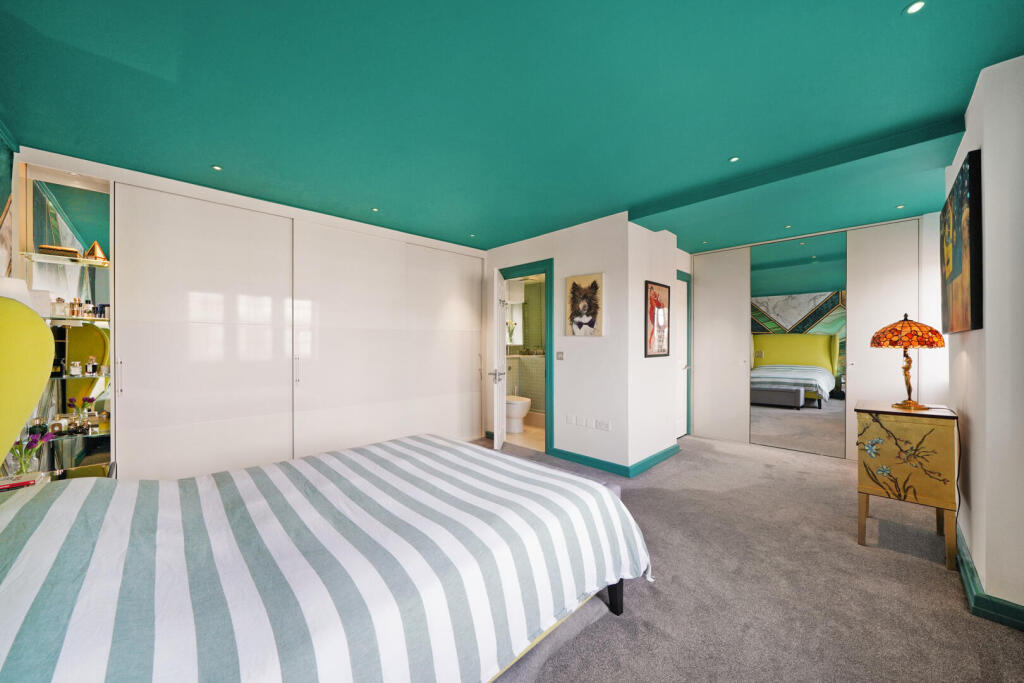 Apartment in London, Kensington - More