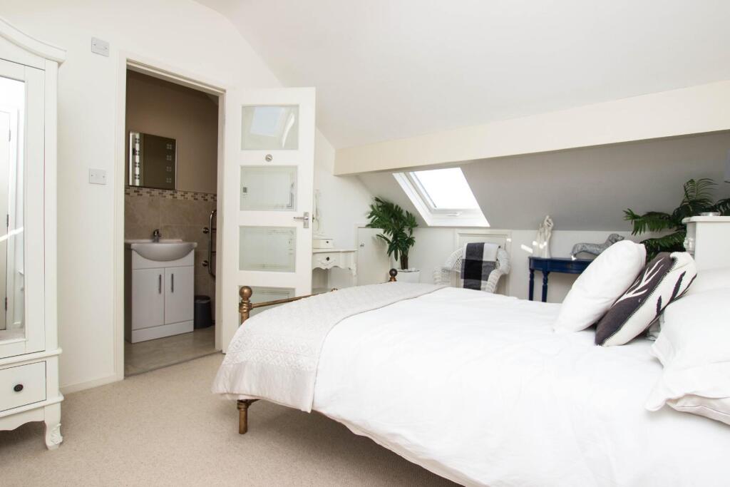 Additional image 27 of 'East Bank Villa' Feniscowles