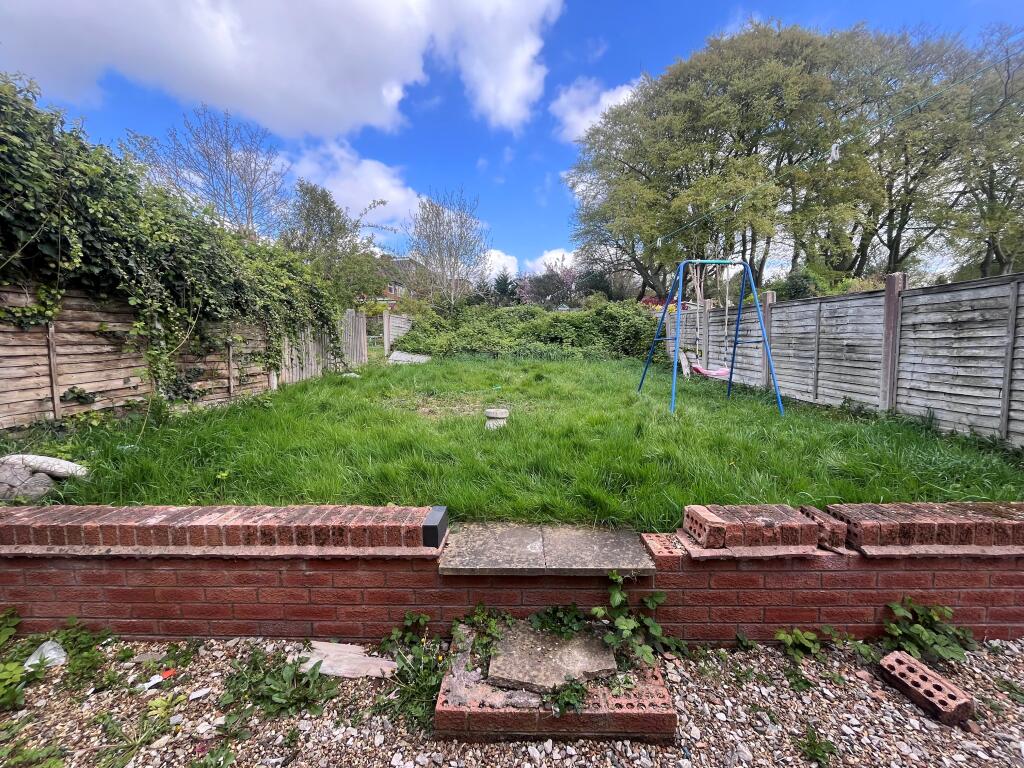 Additional image 9 of Broad Lane